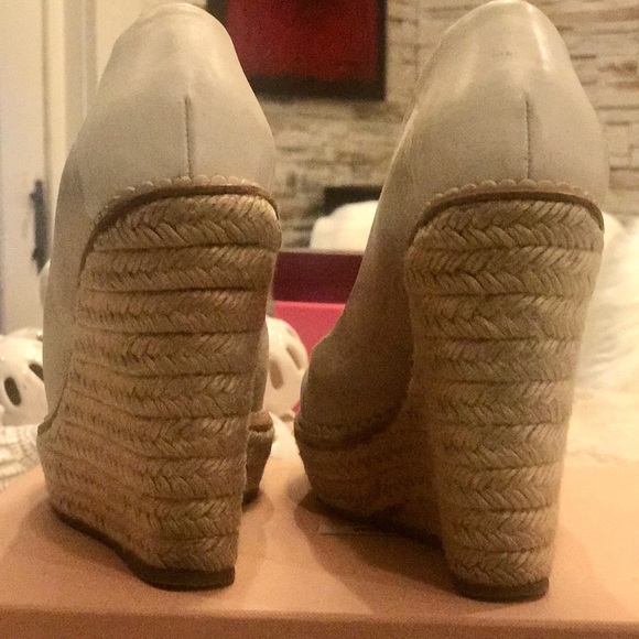 Gucci Platforms - Picture 5 of 8